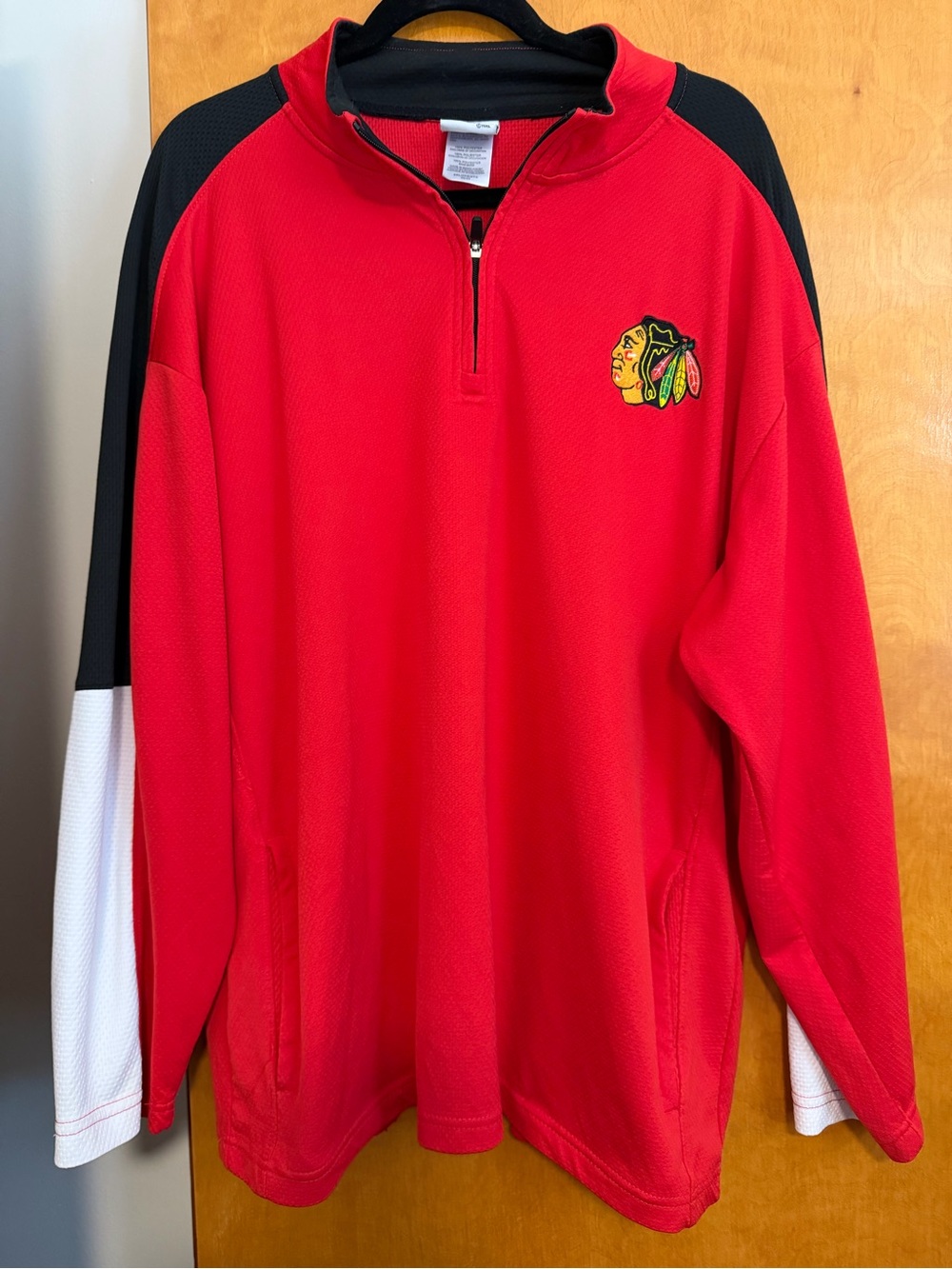 NHL Red Blackhawks Pullover with Black & White Sleeve Panels